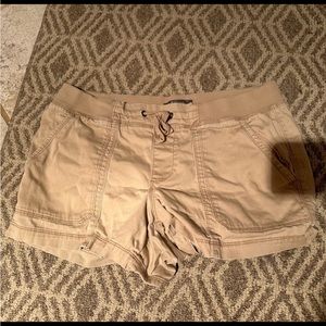 Natural Reflections Tan Cargo Shorts Relaxed Fit Casual